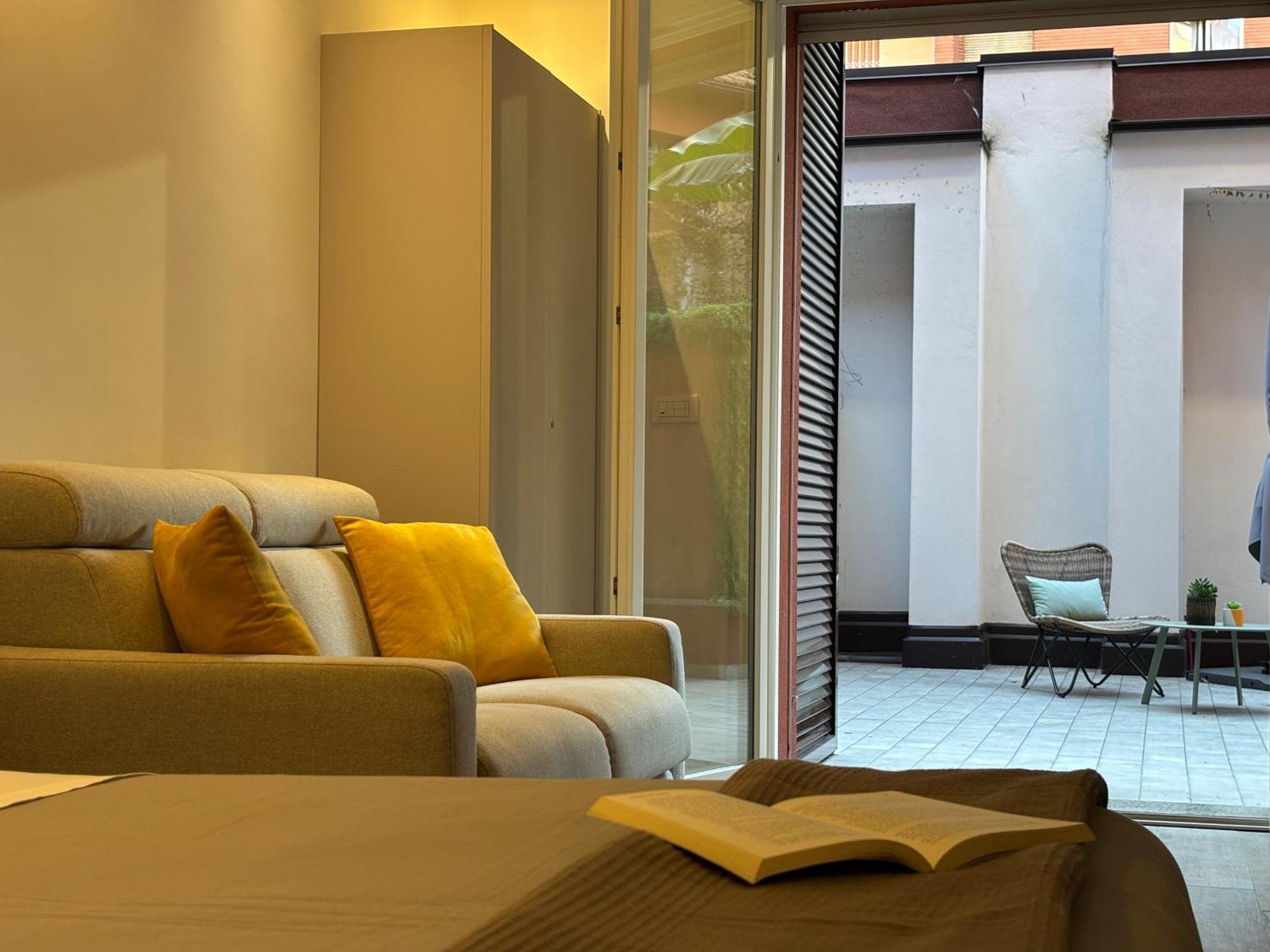 Smart House S.Orsola - Garage & Garden Apartment Bologna Exterior photo